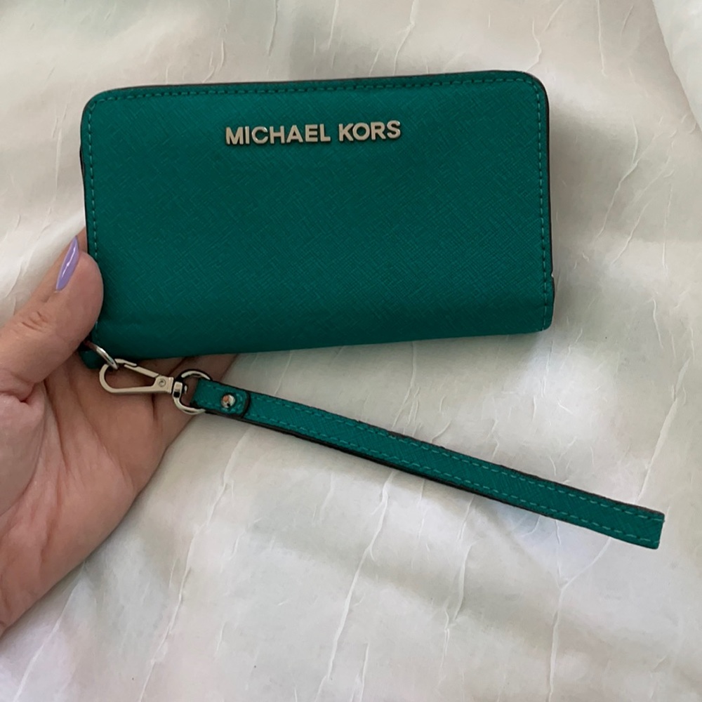 MICHAEL KORS WRISTLET